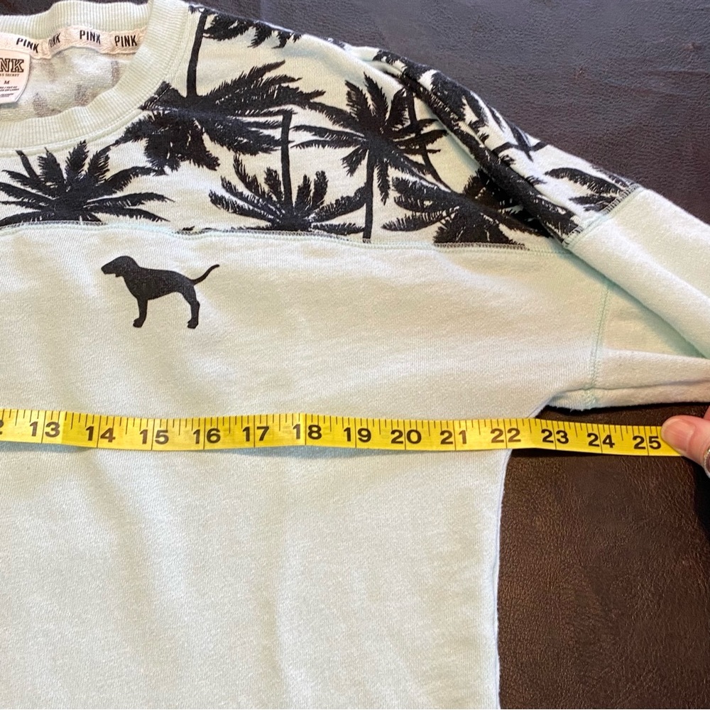 PINK Victoria’s Secret Long Sleeve Sweatshirt with Palm Trees and Dog Logo Sz M - Picture 6 of 9